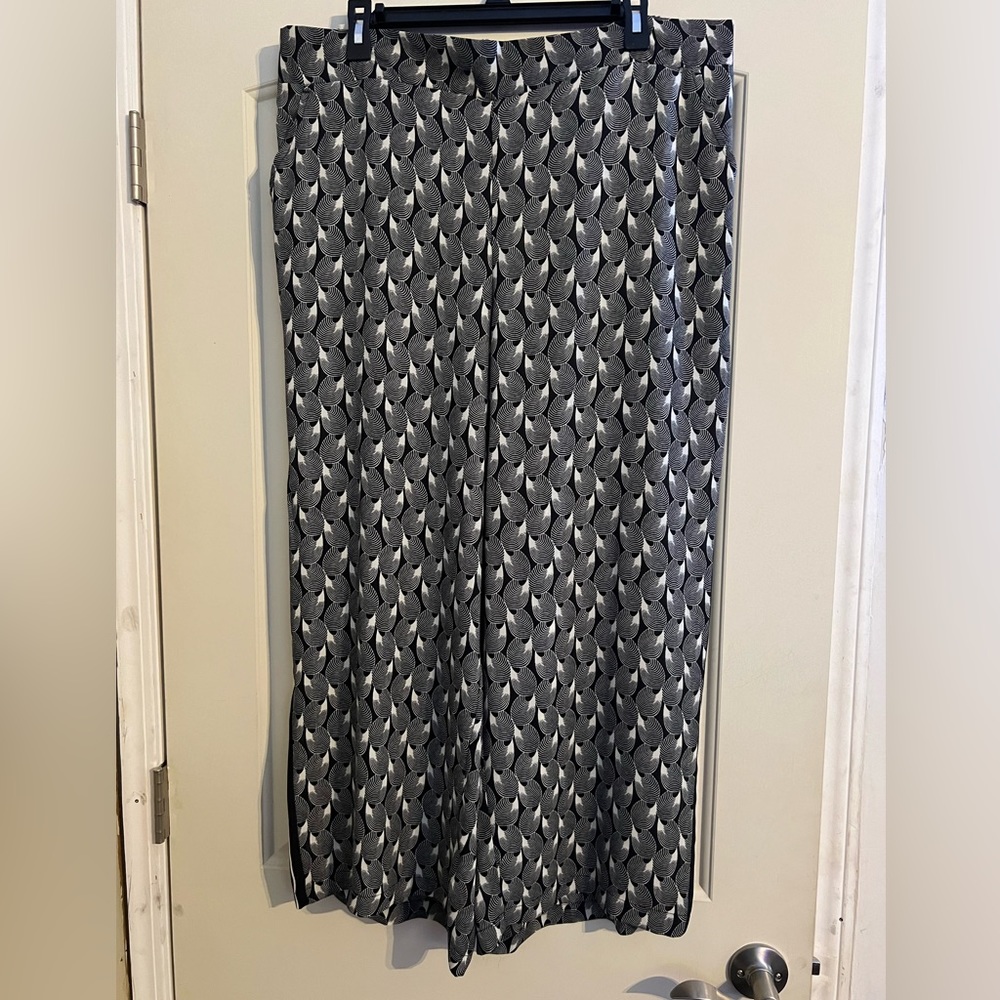 MAX STUDIO DRESS PANTS SIZE XL NWT